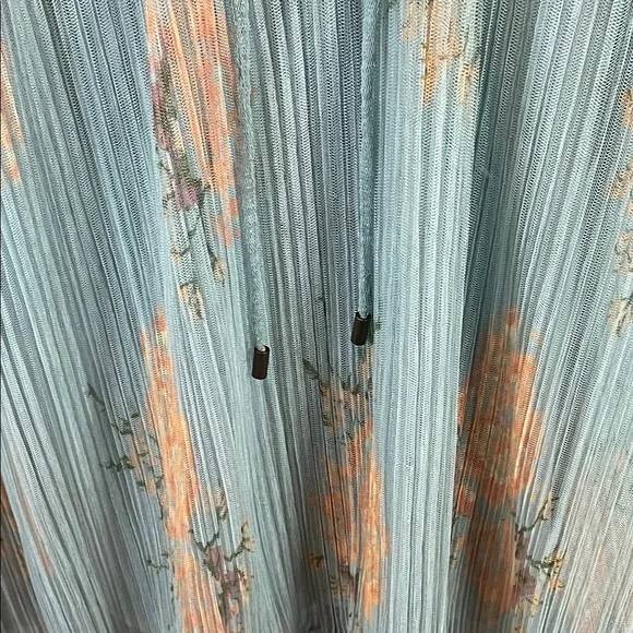 Free People Flowing Blouse in Soft Blue and Peach - Picture 4 of 16